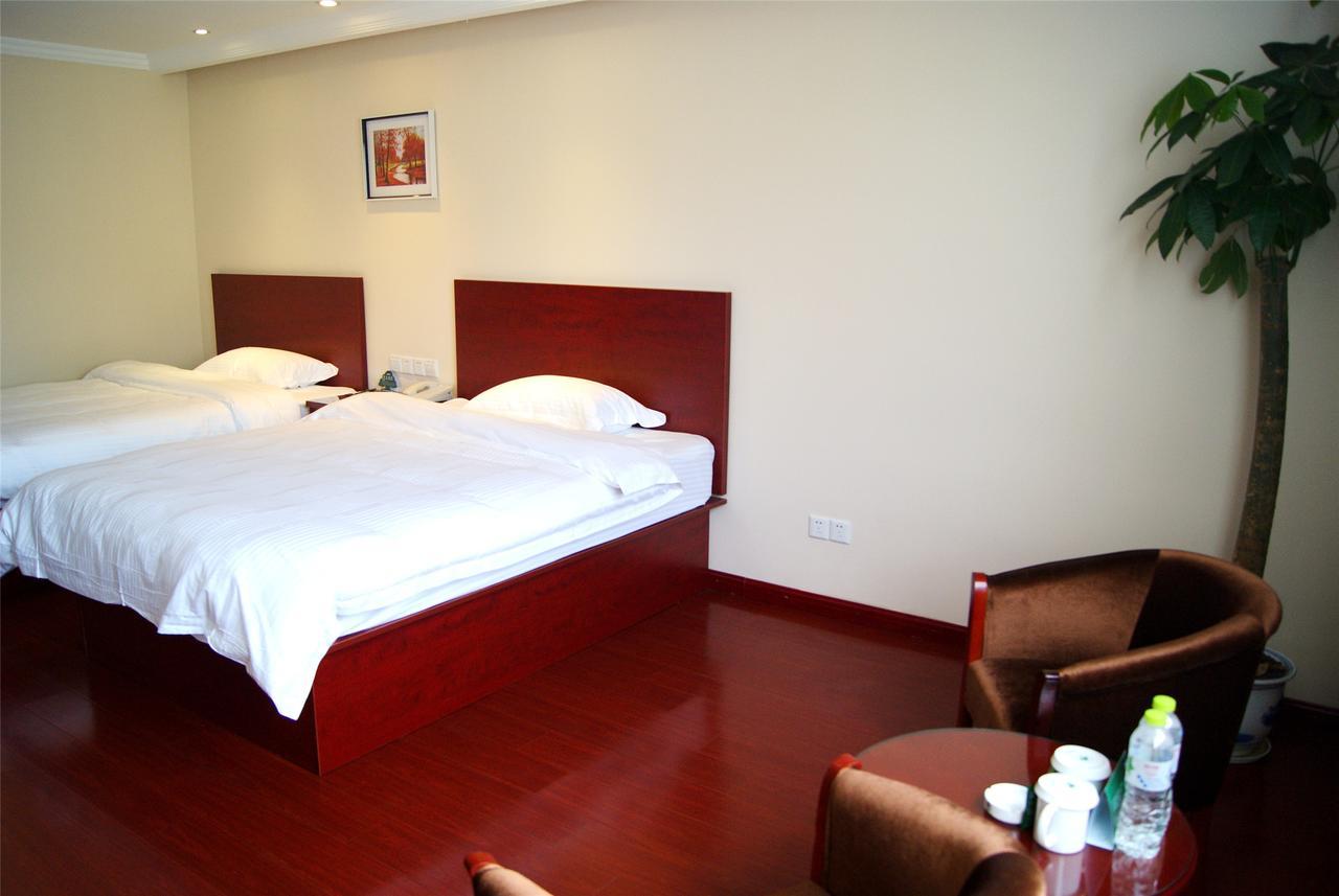 Greentree Alliance Guangxi Hezhou Babu District Lingfeng Square Hotel Exterior foto